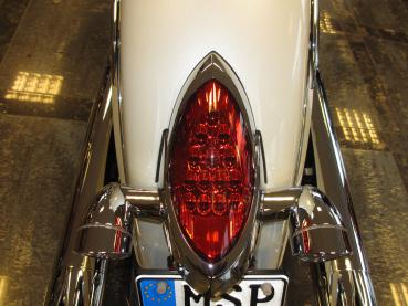 LED Turnsignals with Chrome Visor - Indian Chief