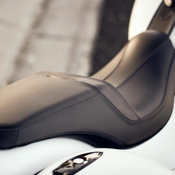 ROGUE SEAT - BLACK